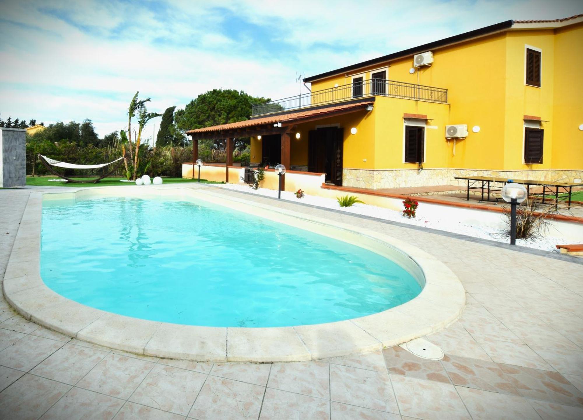 Clara Villa Altavilla Milicia